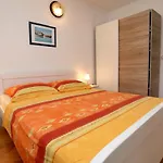 8 Apartman