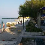 8 Apartman